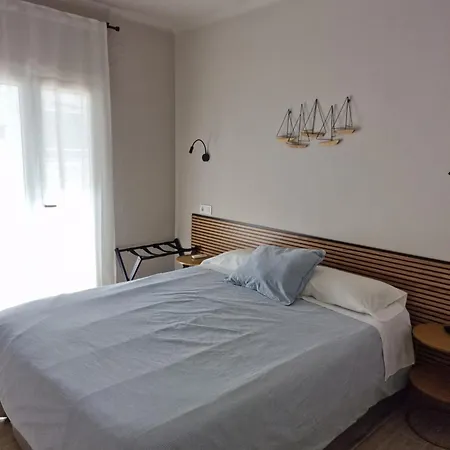 Pensio Torrent L' Escala