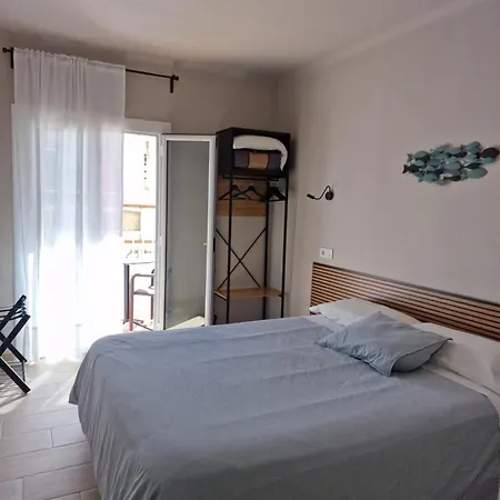 Pensio Torrent Guest house 3*